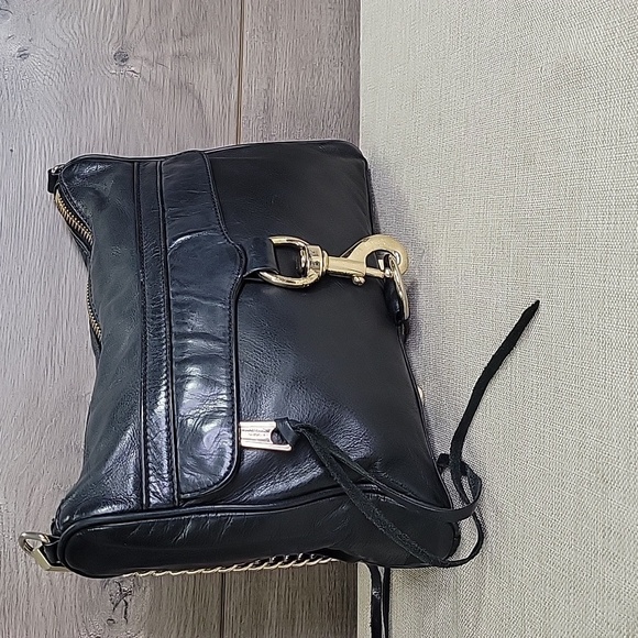 Rebecca Minkoff Black Leather Women's Crossbody Bag - Picture 2 of 12